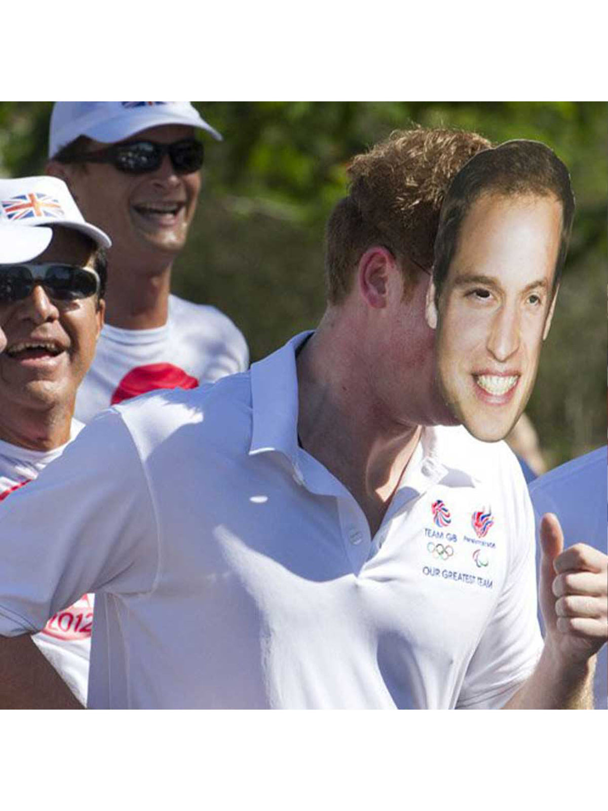 Rubies Prince William Celebrity-Maske aus Karton – Detailansicht