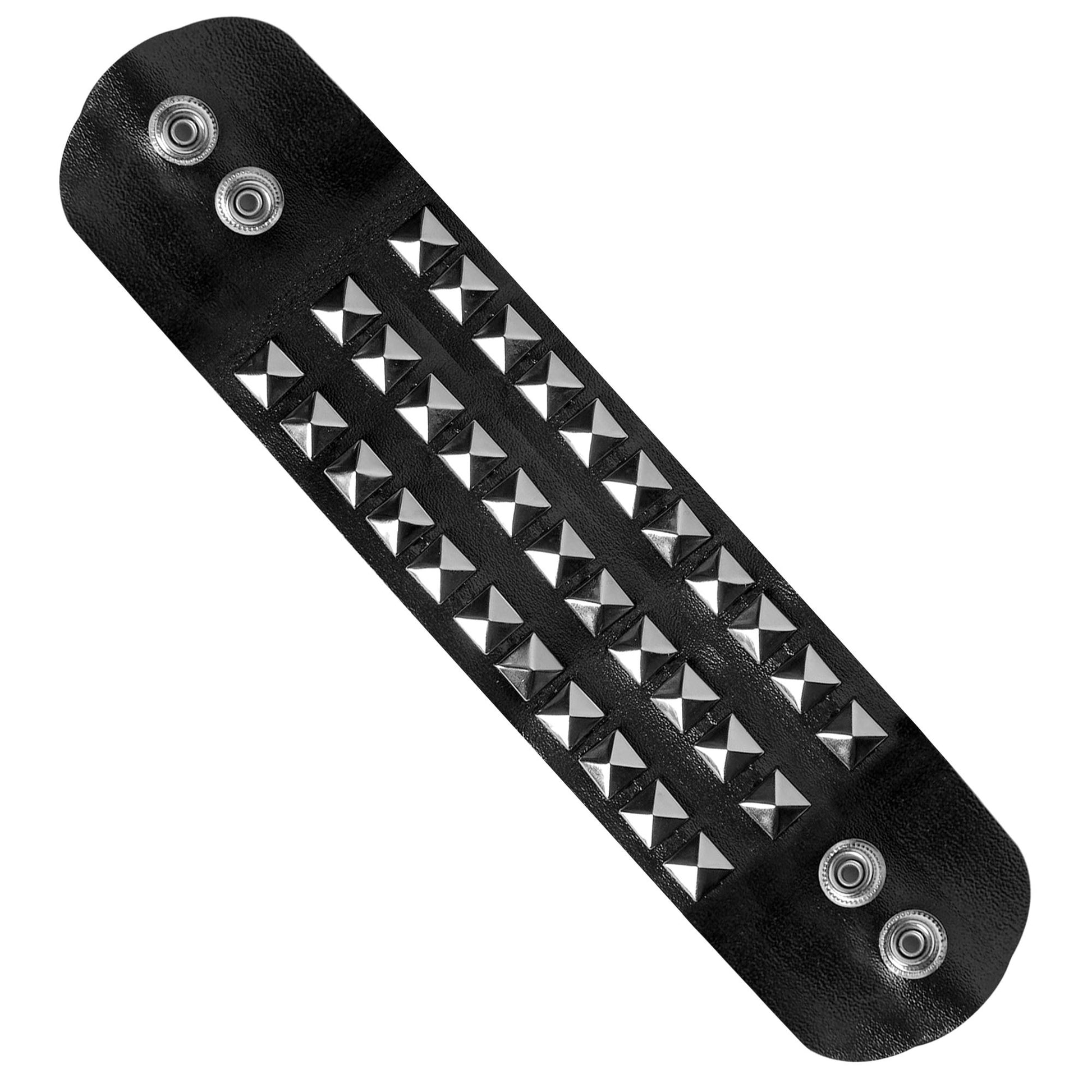 "ARMBAND MIT NIETEN" (3 Reihen) Kunstleder – Vorderansicht
