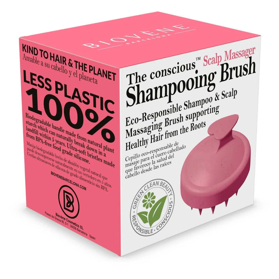 Biovene rosa Kopfhautbürste beim Shampoonieren