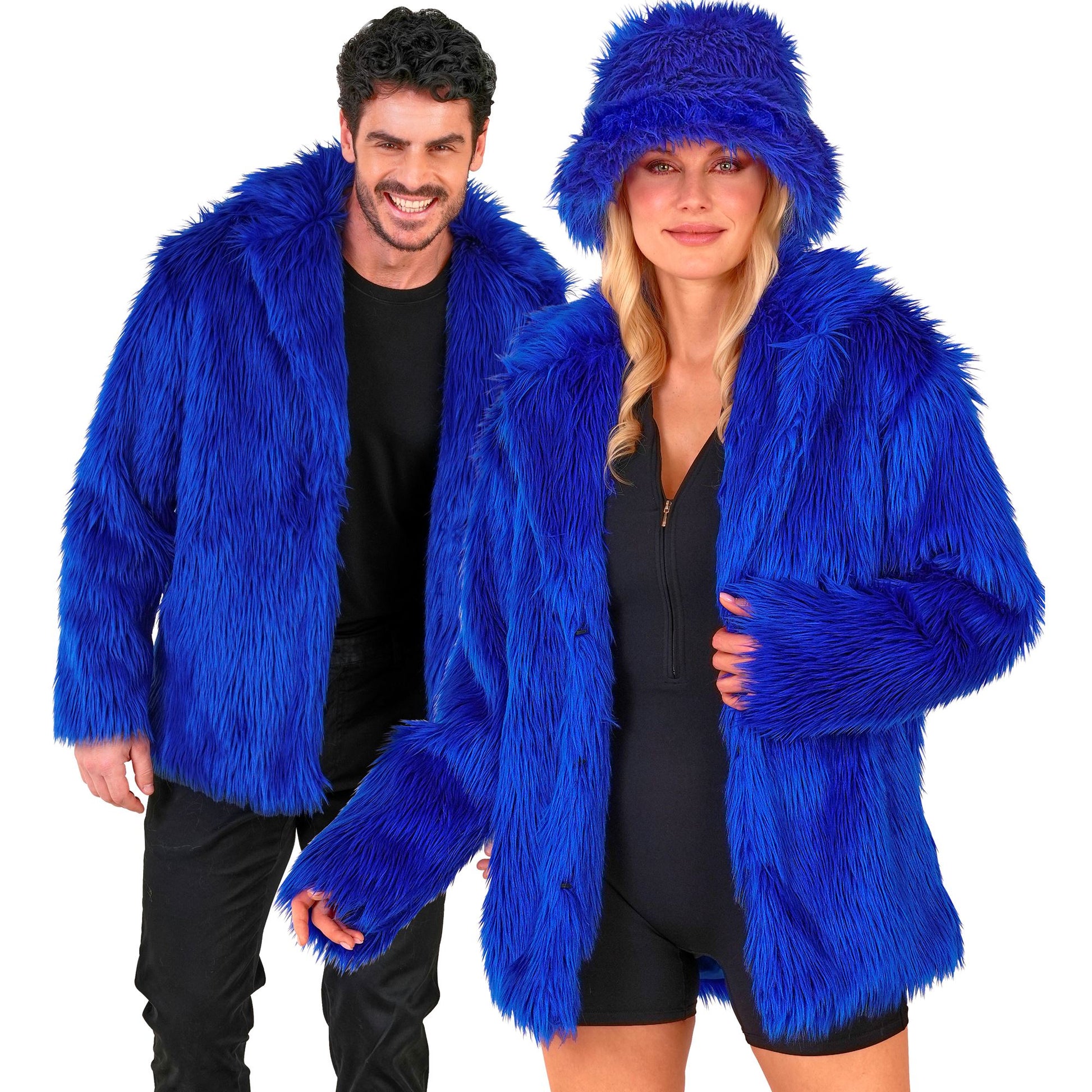 "BLAUE PLÜSCHJACKE" – Vorderansicht