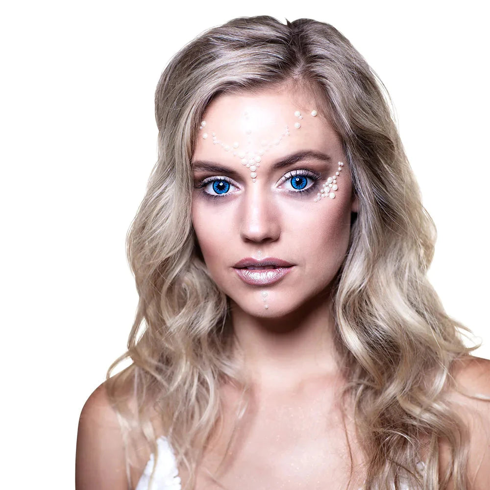 Blaue farbige Kontaktlinsen für Cosplay mit intensivem, mystischem Blauton und Komfort.