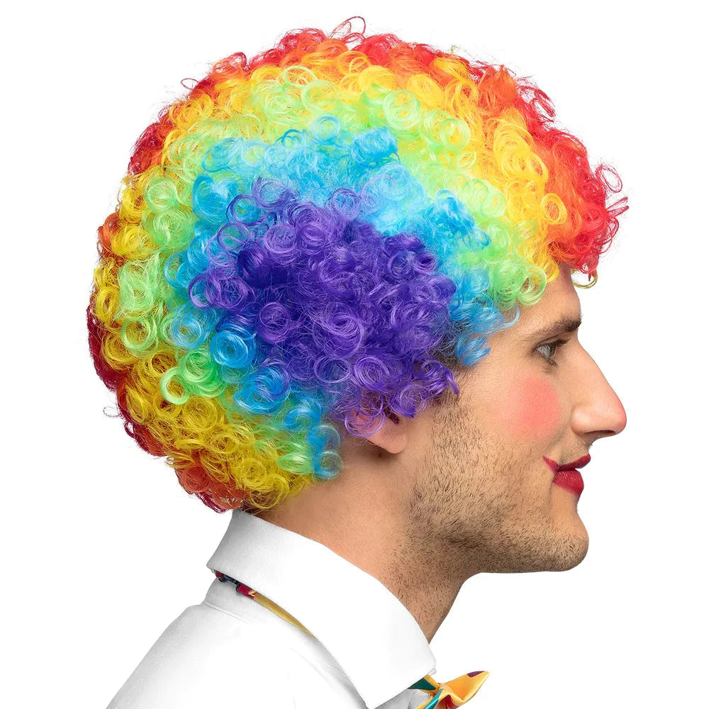 Bunte Afro-Clownperücke mit lockigen Regenbogenfarben und luftigen Netz-Innenfutter für Erwachsene.