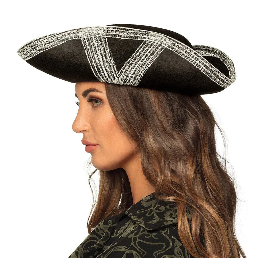 Boland Dreispitz Piratenhut – Royal Fortune Deluxe Schwarz Samt Goldbesatz - Fasnacht24.ch