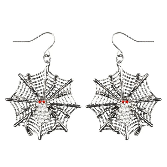 Silberne Ohrringe mit filigranem Spinnennetz-Design, ideal für Halloween-Kostüme.