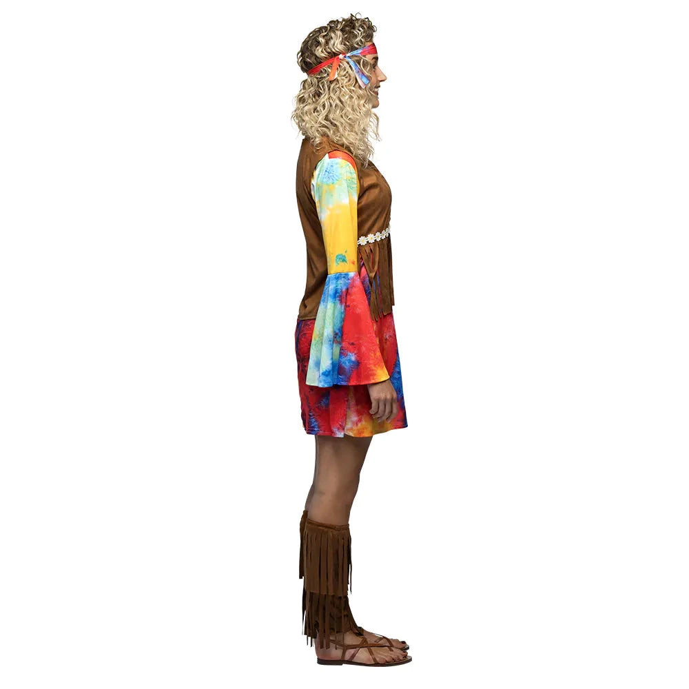 Kostüm für Frauen im 60er/70er Jahre Stil mit buntem Kleid und fransiger Weste.