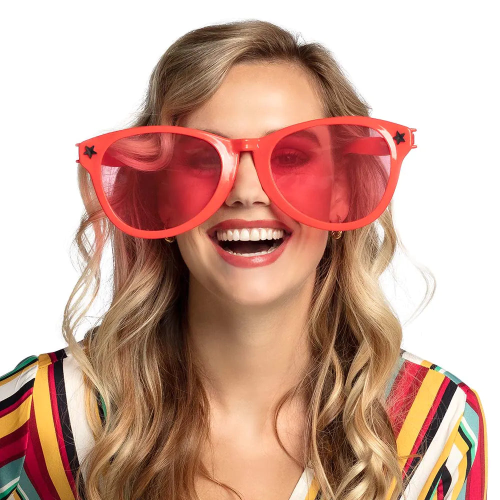 XXL Partybrille in Blau, Rot, Grün oder Gelb mit klarem Kunststoffgestell und großen Gläsern.