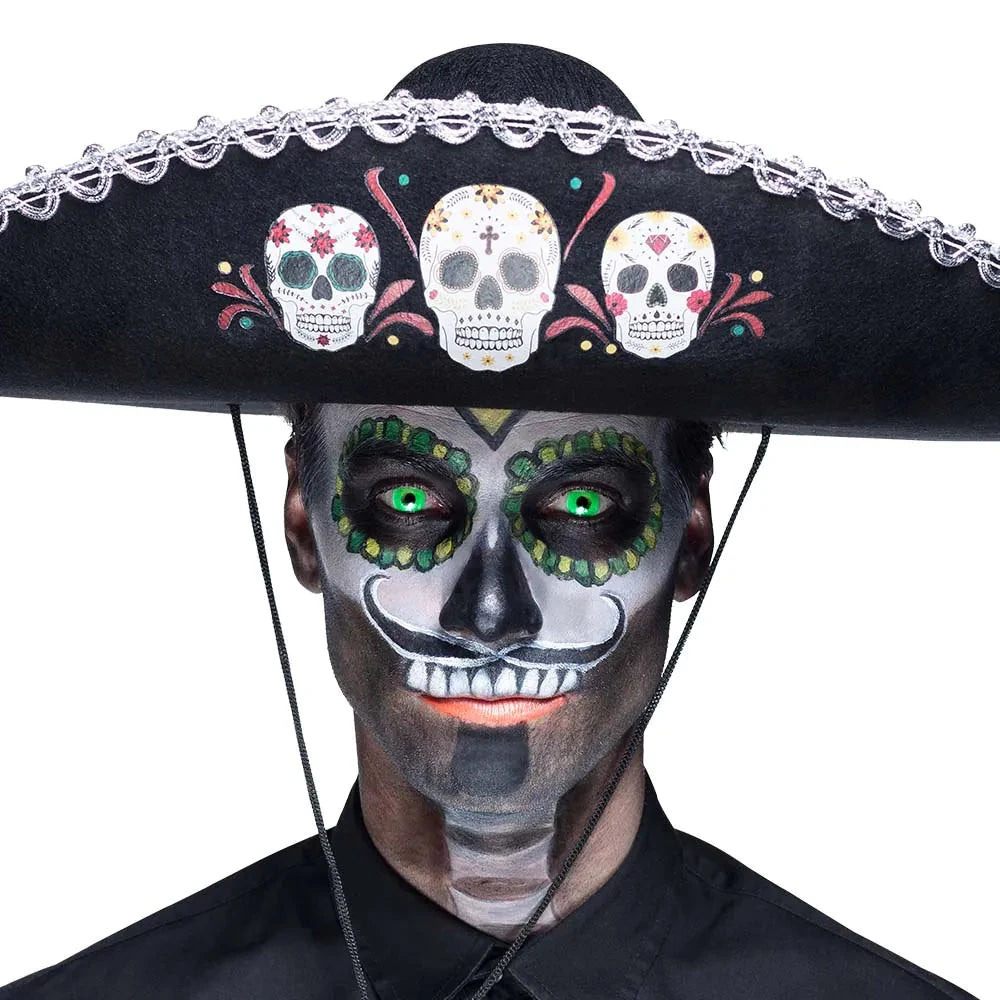 Grüne Monatskontaktlinsen in einer Packung mit zwei Linsen, ideal für besondere Anlässe.