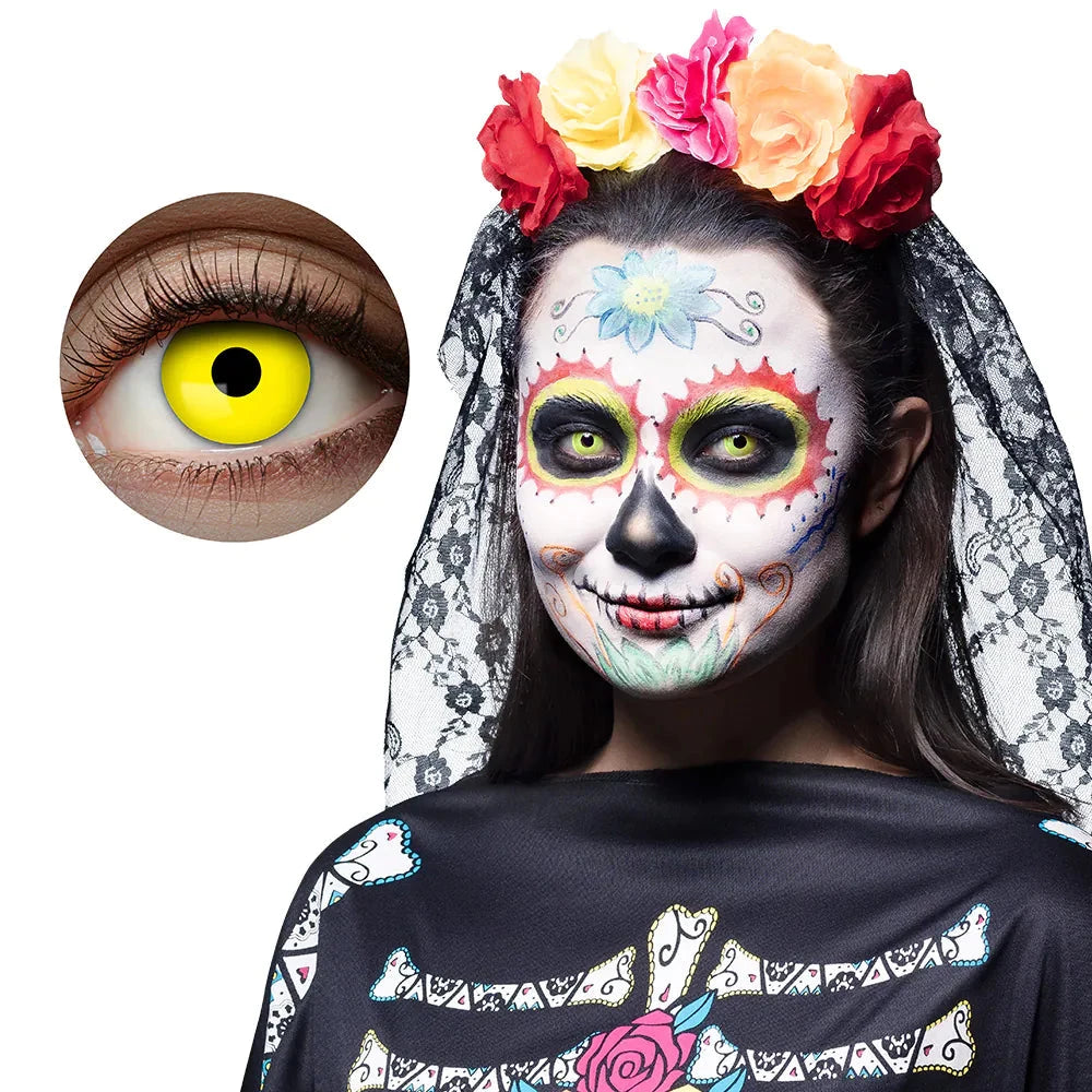 Zwei UV-gelbe Monatskontaktlinsen in einer Verpackung für Festivals und Partys.