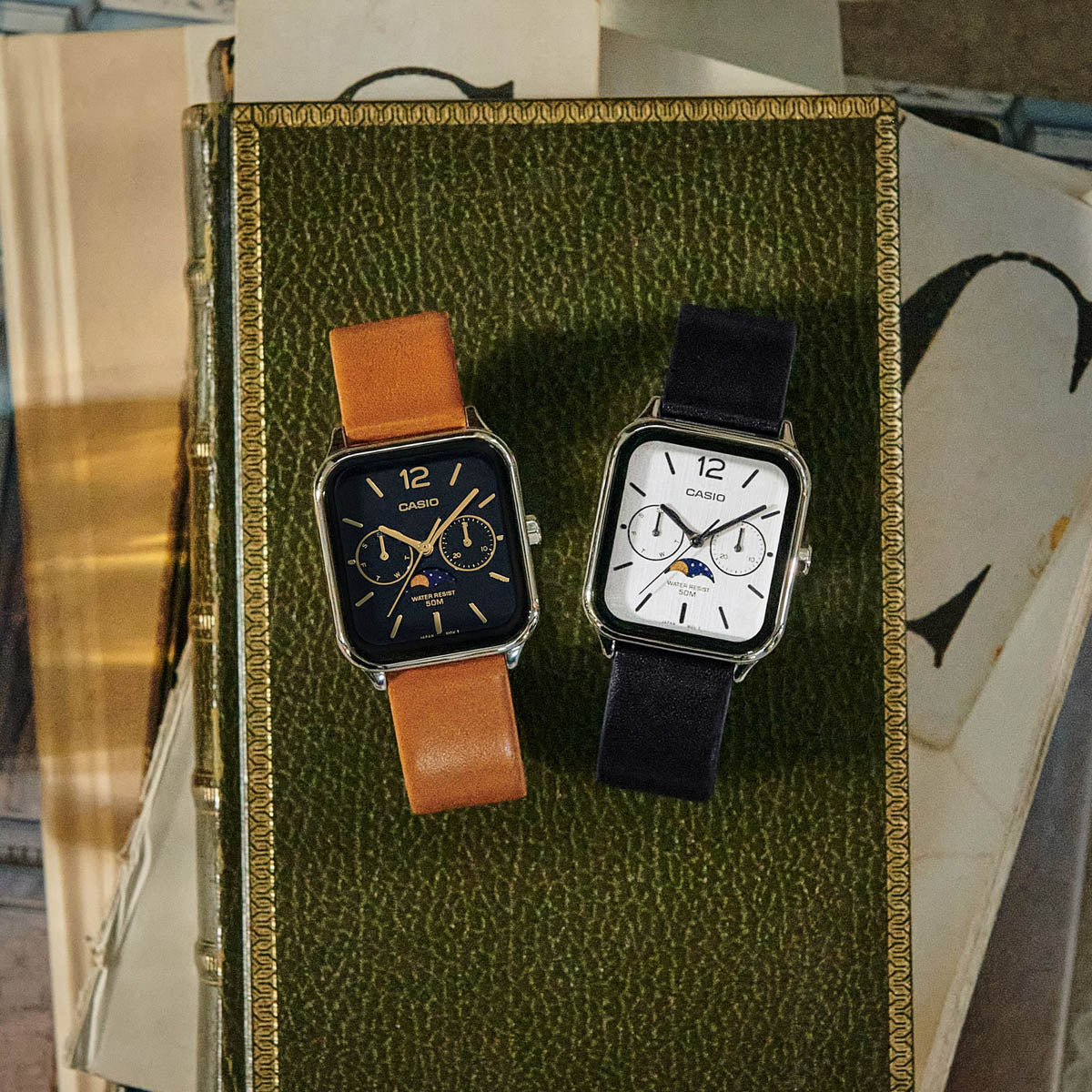 CASIO COLLECTION MOONPHASES LEATHER - BLACK MTP-M305L-1AVER Moonphase - Armbanduhr 44 mm Schwarz ansicht-2