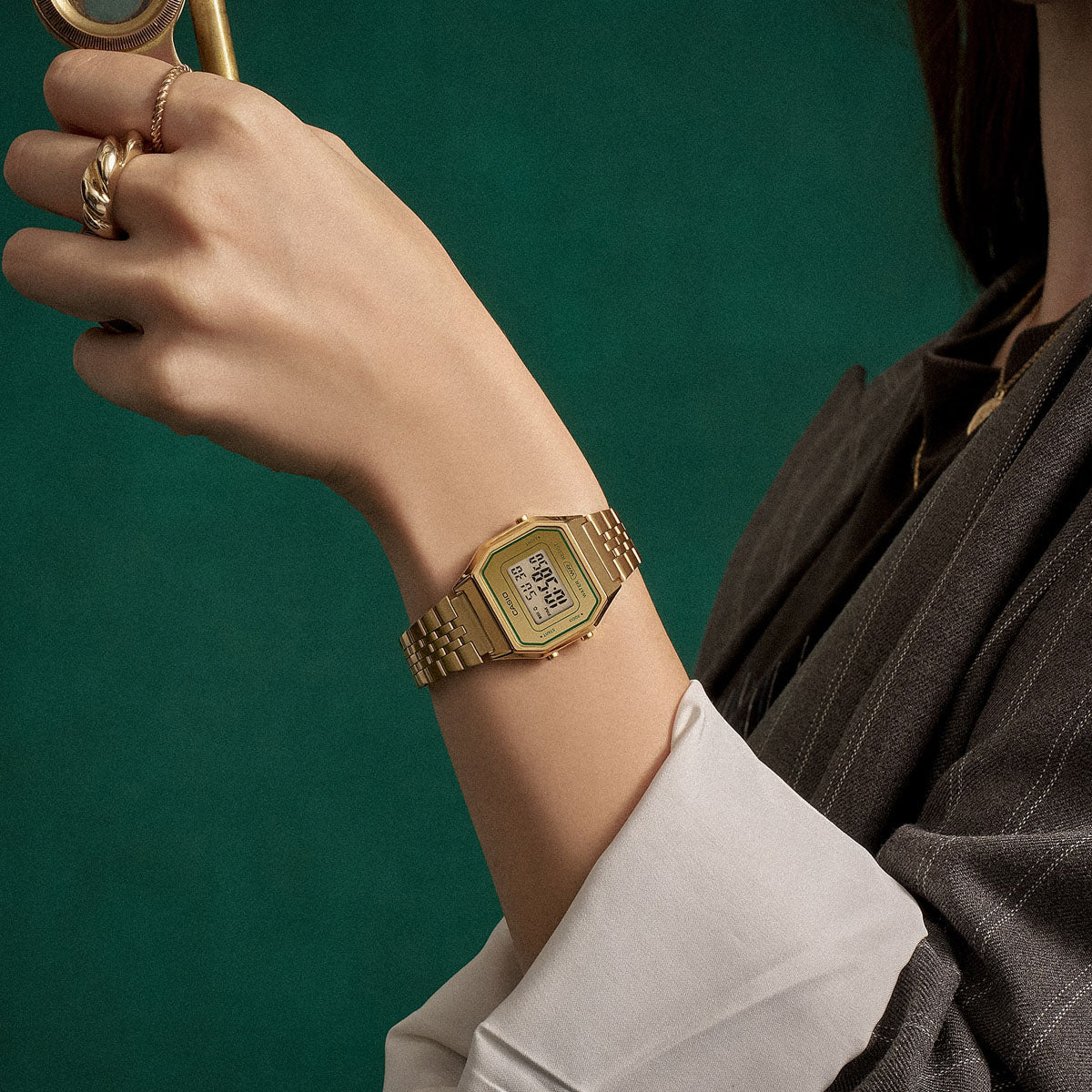 CASIO COLLECTION & VINTAGE ICONIC - GOLD LA680WEGV-9AEF Multifunction Armbanduhr 28 mm Gold – Produktansicht