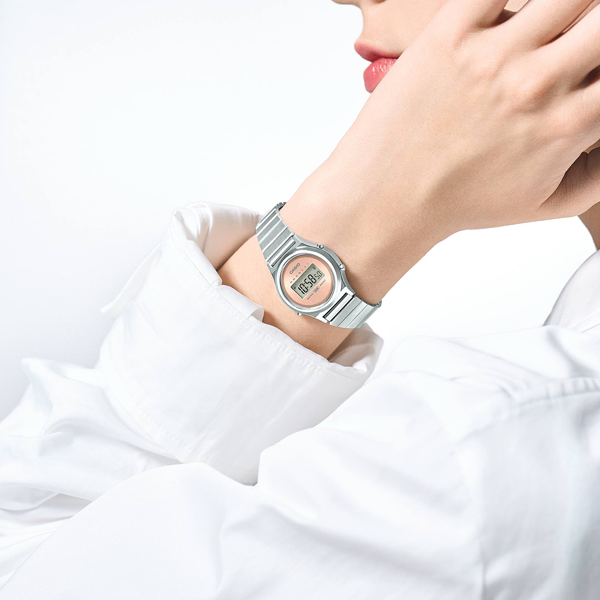 CASIO COLLECTION & VINTAGE MINI COLLECTION SLIM ROUND - ANTIQUE PINK LA700WE-4AEF Multifunction Armbanduhr 26.5 mm Rosa