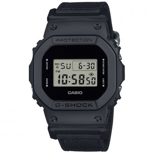 CASIO COLLECTION & VINTAGE THE ORIGIN - BLACK CORDURA ECO FABRIC STRAP SERIE DW-5600BCE-1ER Multifunction - Armbanduhr 42 mm Schwarz