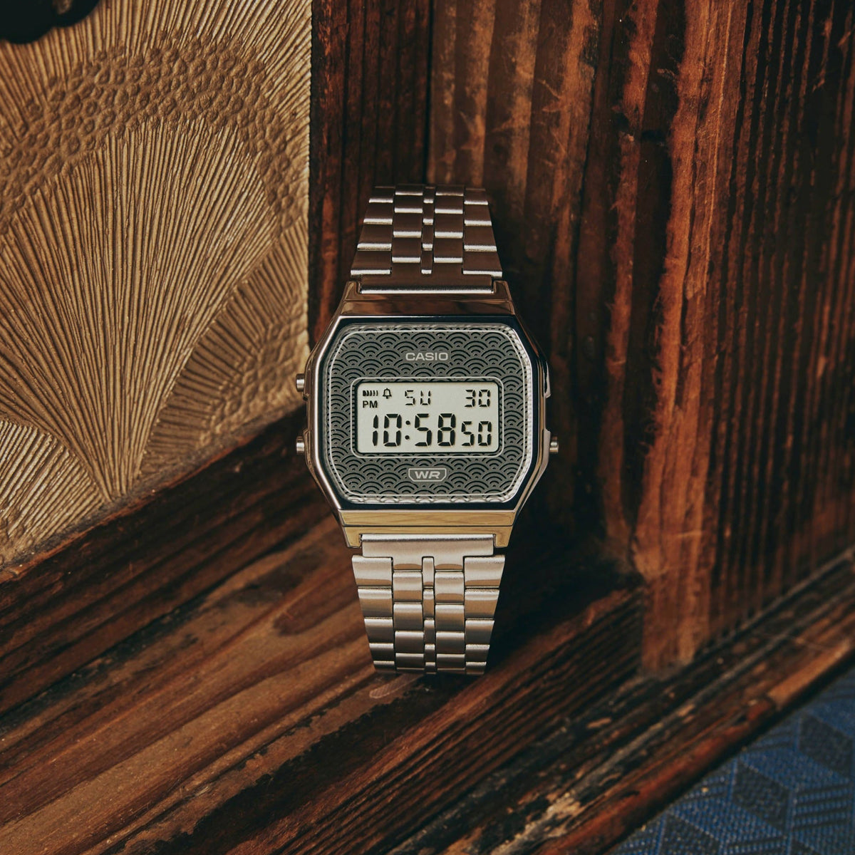 CASIO EU ICONIC - TRADITIONAL SEIGAIHA PATTERN Limited Edition - GREY A159WEVJ-7ER Multifunction - Armbanduhr 33 mm Grau ansicht-3