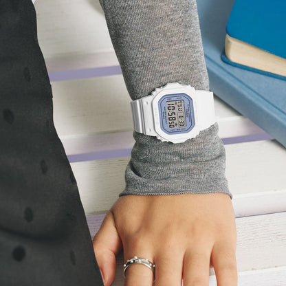 CASIO G-SHOCK 560 SPRING COLORS SERIE - LIGHT BLUE BGD-565SC-2BER Multifunction Armbanduhr 38 mm Blau