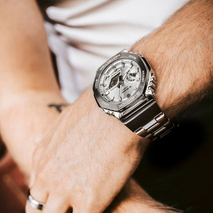 CASIO G-SHOCK OAK G-STEEL CLASSIC SILVER GM-2110D-7AER Multifunction Armbanduhr 44.5 mm Silber