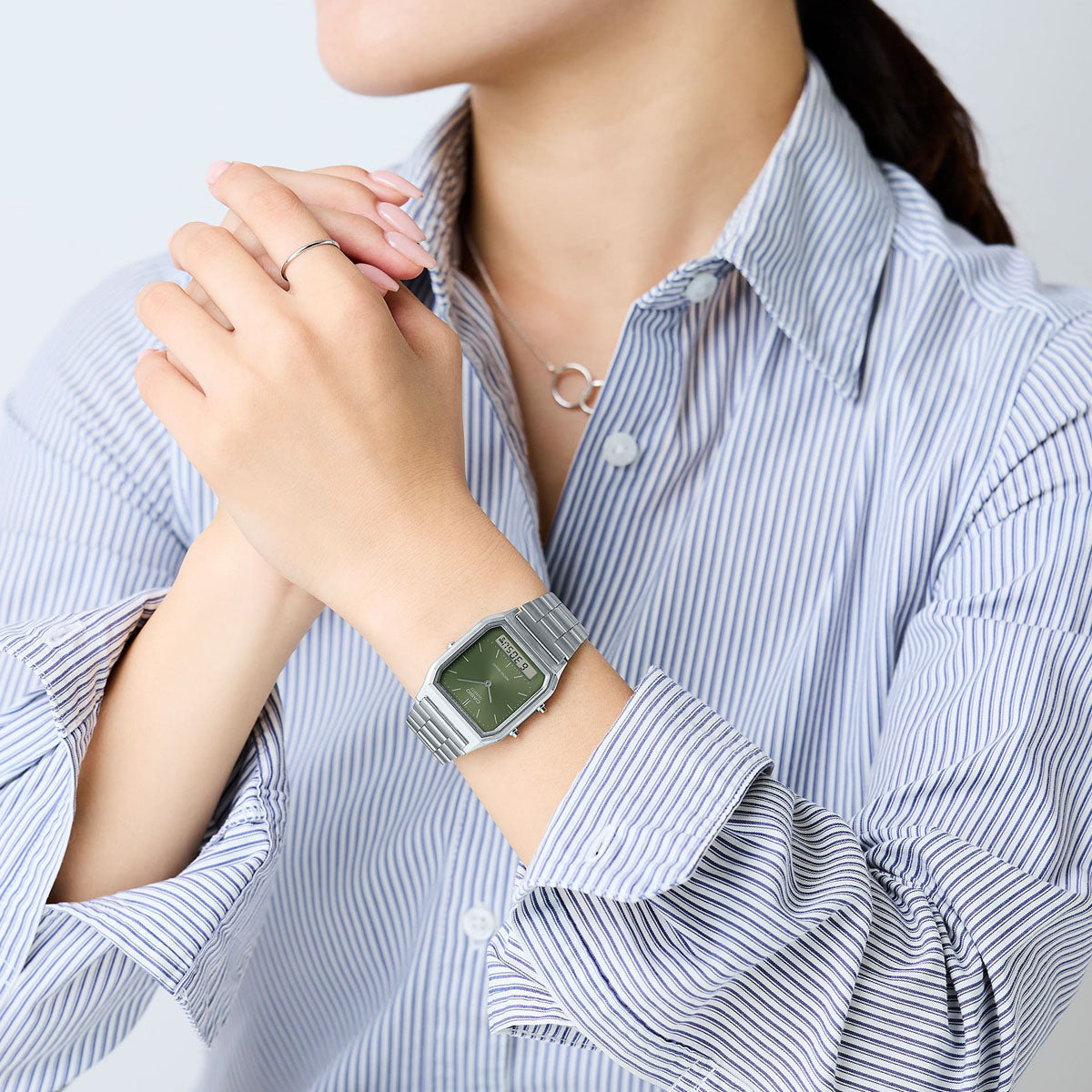 CASIO VINTAGE EDGY COLLECTION SUNRAY DIAL - GREEN MOSS AQ-230A-3AMQYES Sonnenbrille Grün ansicht-4