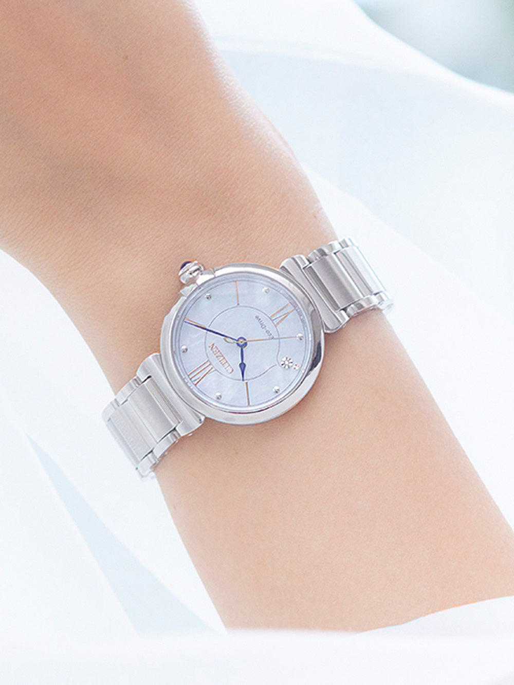 CITIZEN EM1070-83D Analoguhr Armbanduhr 43 mm ansicht-4