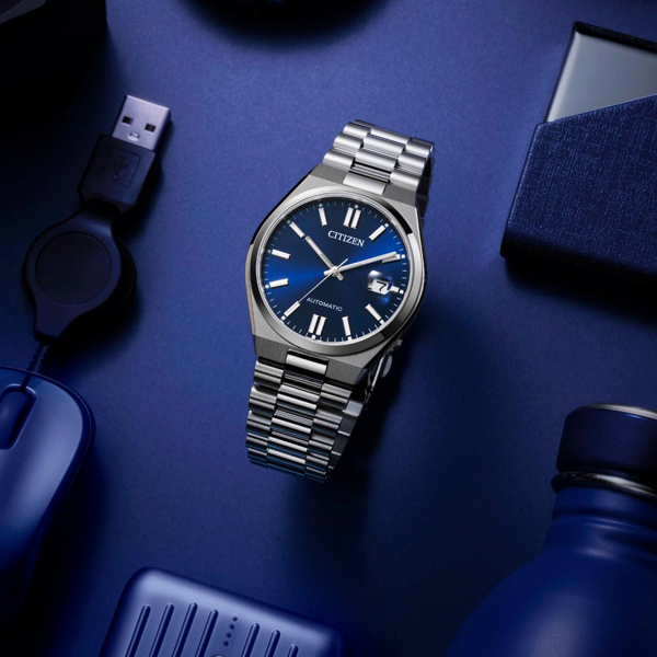 CITIZEN NJ0150-81L Armbanduhr – Seitenansicht