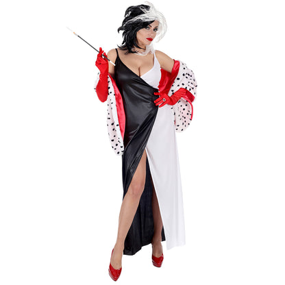 "DEMONIA" (Kleid, Umhang) – Detailansicht