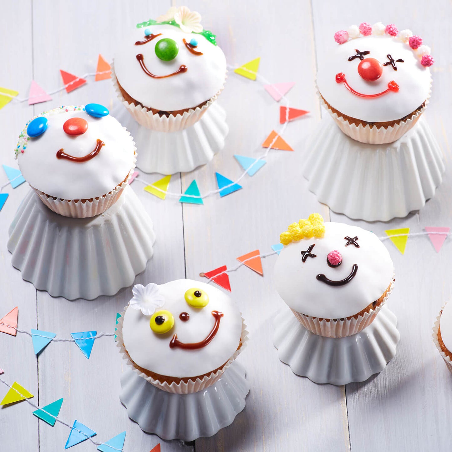 Dr Oetker Dr. Oetker Zuckerschrift 4 Farben effektvoll auf Kuchen – Rückansicht
