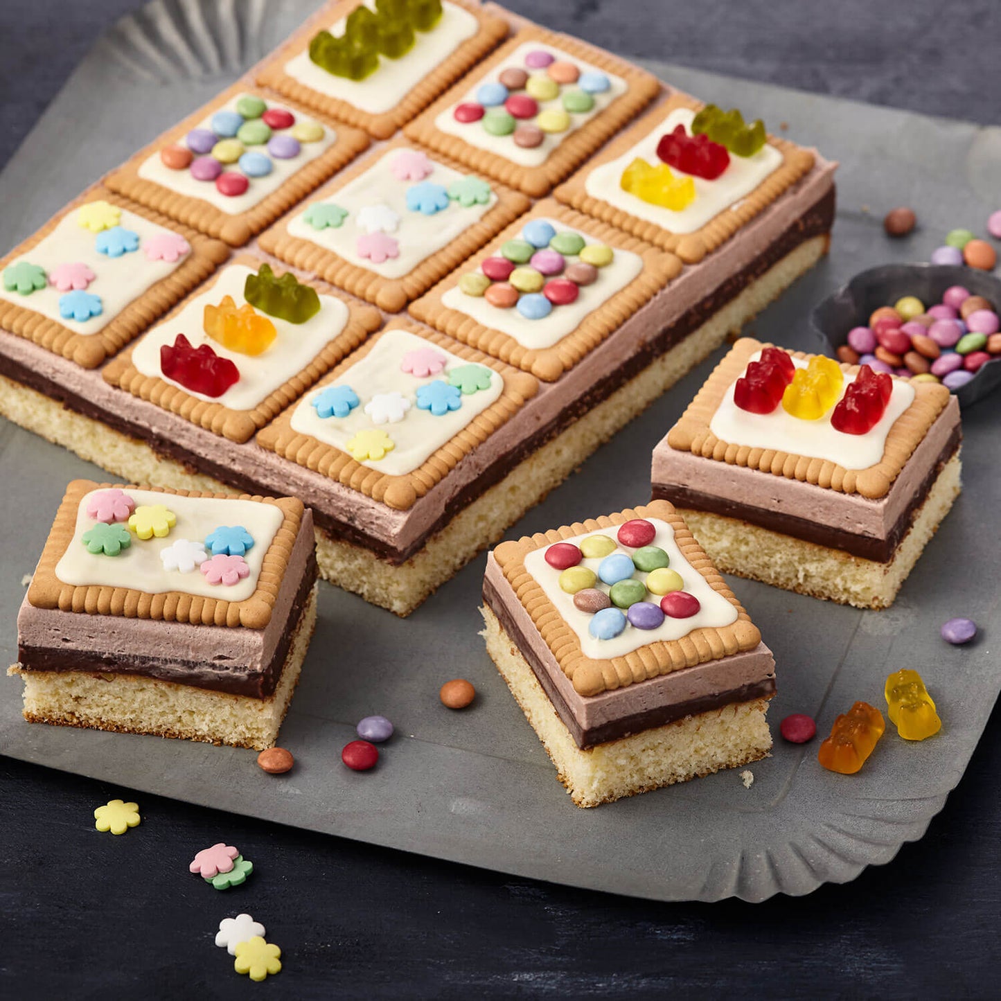 Dr Oetker Dr. Oetker Zuckerschrift 4 Farben effektvoll auf Kuchen – Seitenansicht