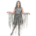 "GHOSTLY SPIRIT IN KETTEN" (Kleid mit Kapuze, Kette) – Vorderansicht
