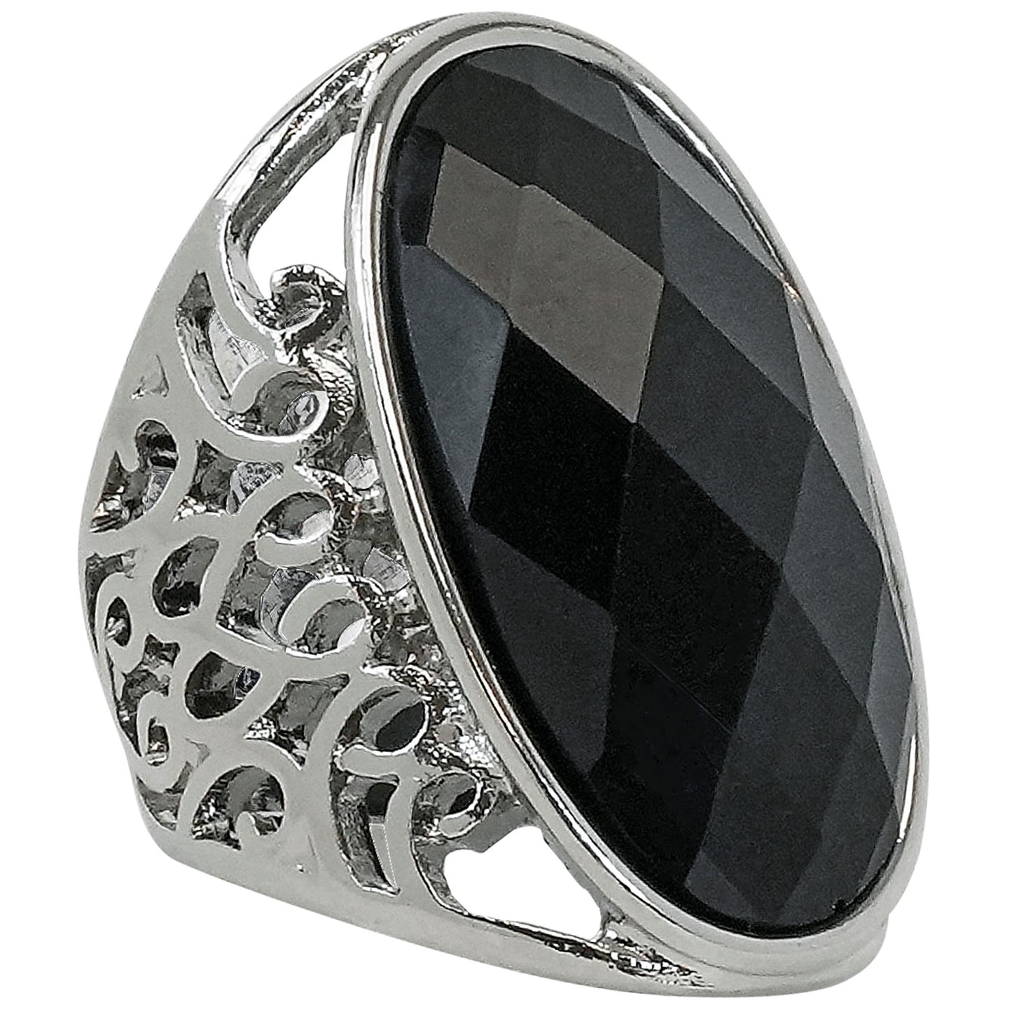 "GOTISCHER RING MIT SCHWARZEM STEIN" – Vorderansicht