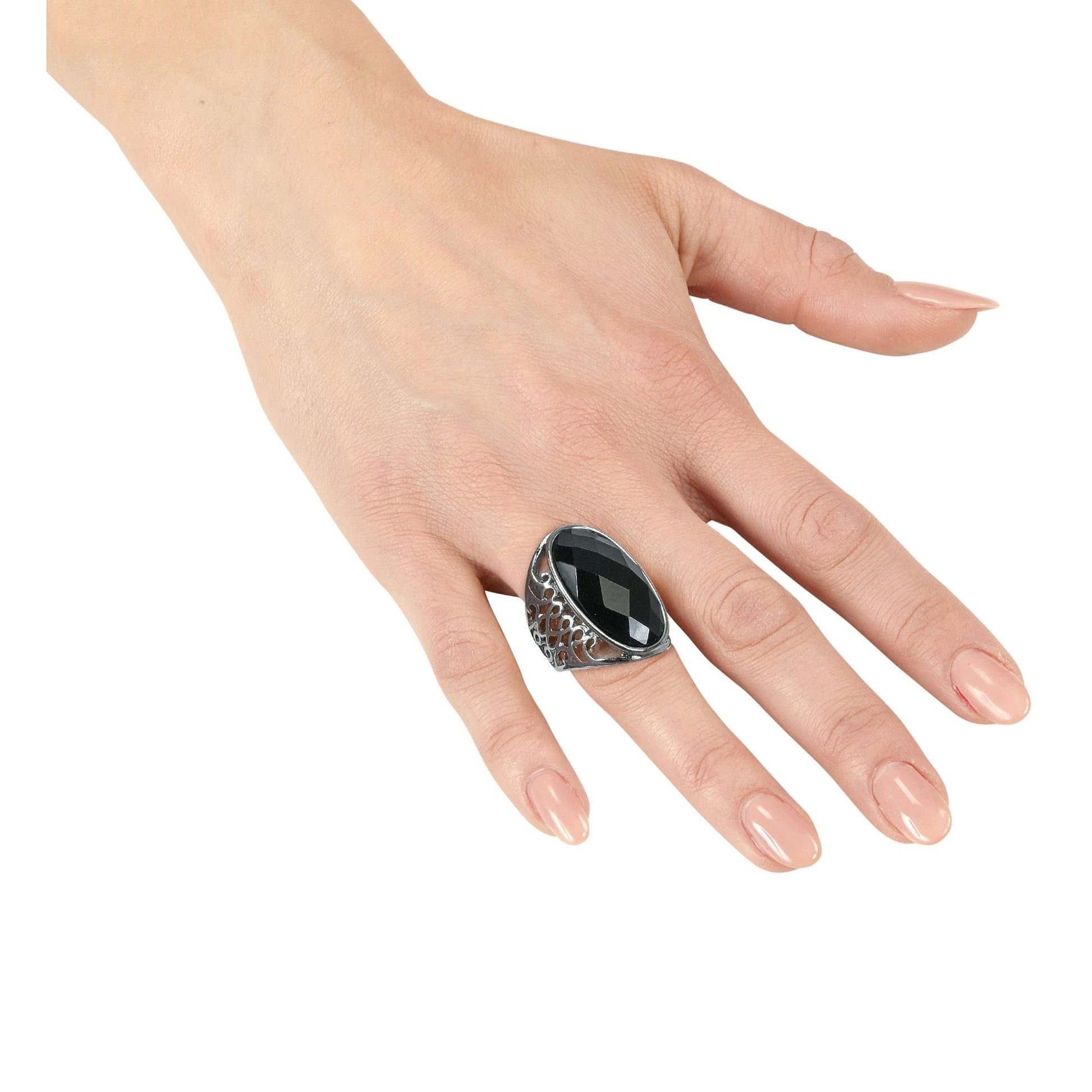"GOTISCHER RING MIT SCHWARZEM STEIN" – Detailansicht
