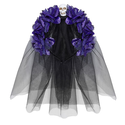 "HAARREIF MIT 6 VIOLETTEN ROSEN, TOTENKOPF UND SCHLEIER" – Vorderansicht