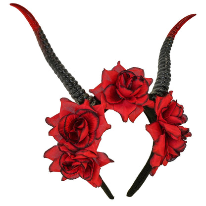 "HAARREIF MIT HÖRNERN & ROTEN ROSEN" – Vorderansicht