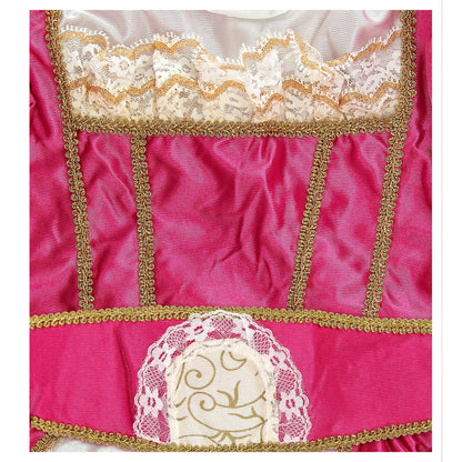 "HERZOGIN VON YORK" (Kleid mit Petticoat, Umhang mit Kapuze) – Detailansicht