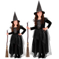 "HEXE" (Kleid, Hut) – Vorderansicht
