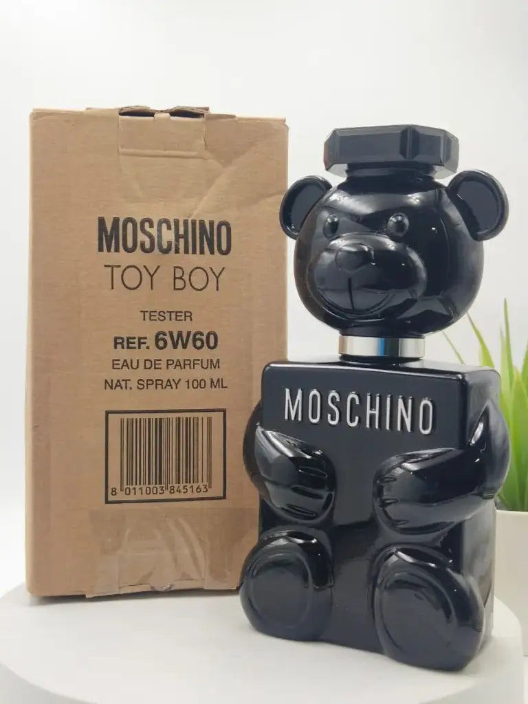 Moschino Toy Boy Duftset mit Eau de Parfum 100 ml, Duschgel 100 ml und Eau de Parfum 10 ml