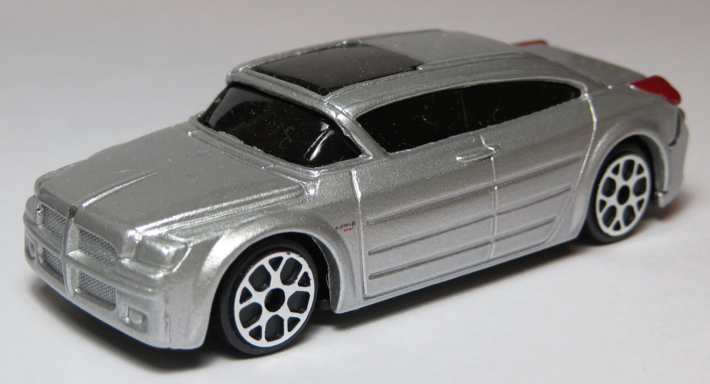 Maisto, Fresh Metal, 2001 Dodge Super 8 Hemi Concept, Spielzeugauto, 11408, Silber, 1:64, 3+