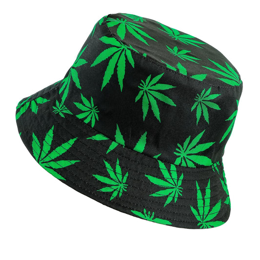 "MARIHUANA ANGLERHUT" – Vorderansicht