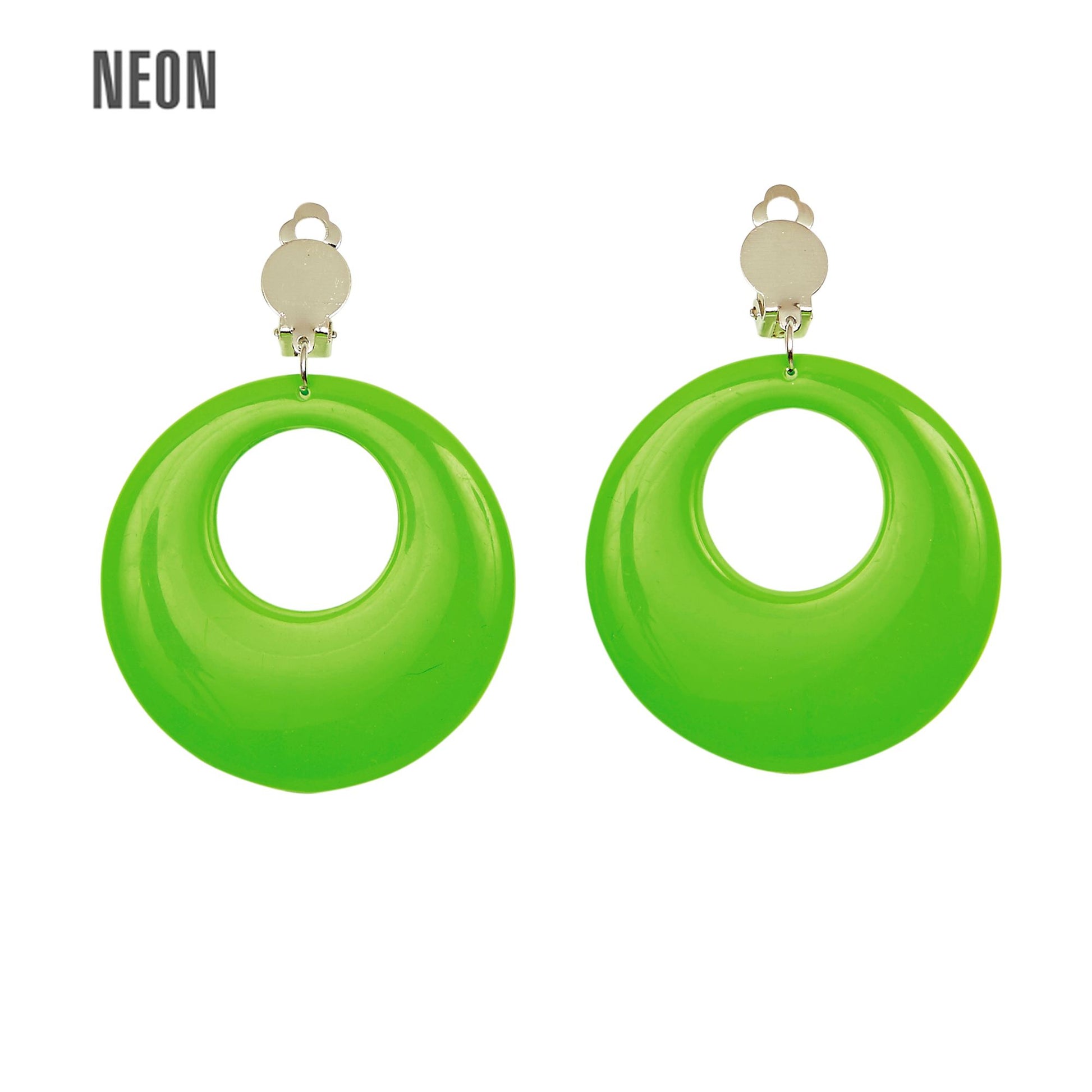 "NEON GRÜNE OHRRINGE" – Vorderansicht