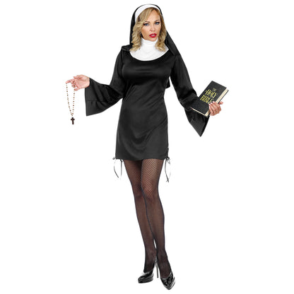 "NONNE" (Kleid, Haube) – Detailansicht