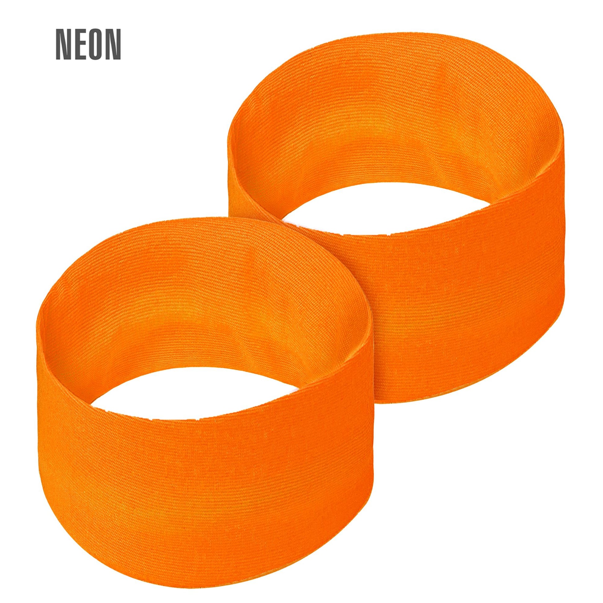Paar "NEON ORANGE ARMBÄNDER" – Vorderansicht