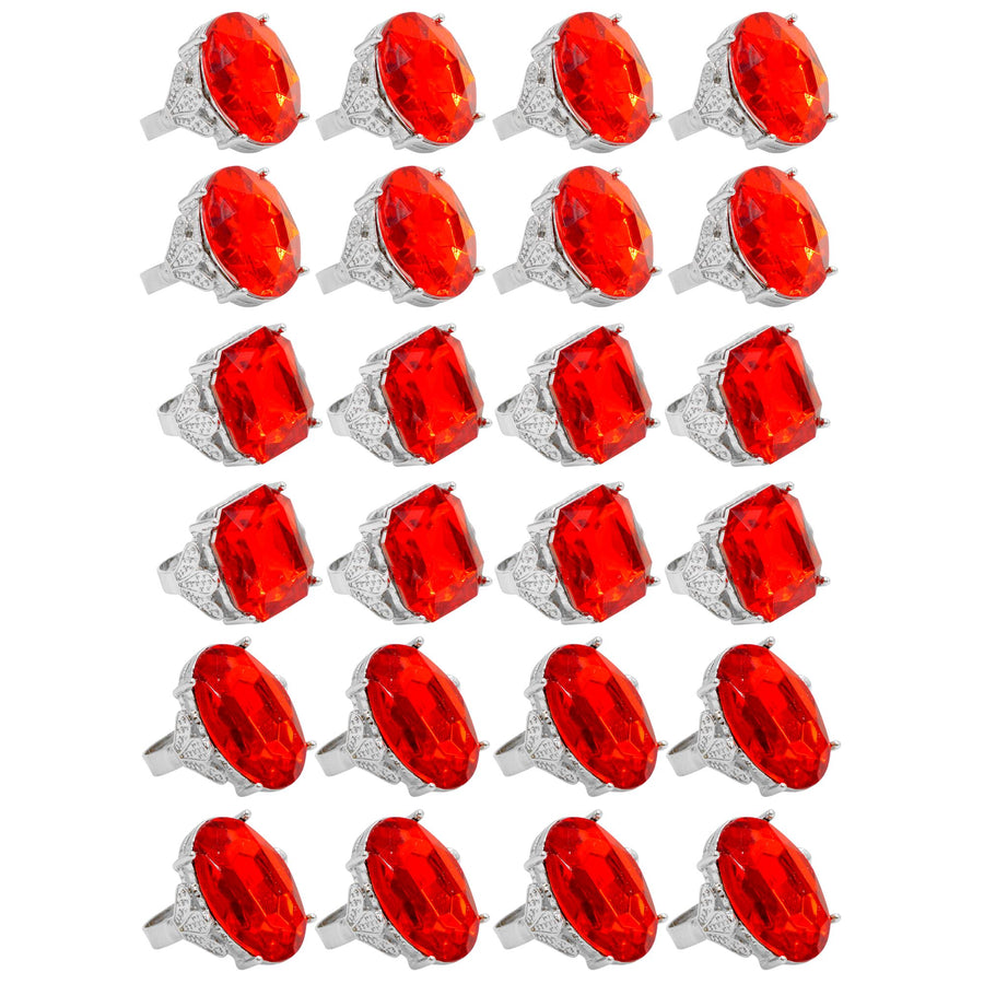 "RING MIT ROTEM EDELSTEIN" in Displaybox - sort. in 3 Modellen – Detailansicht