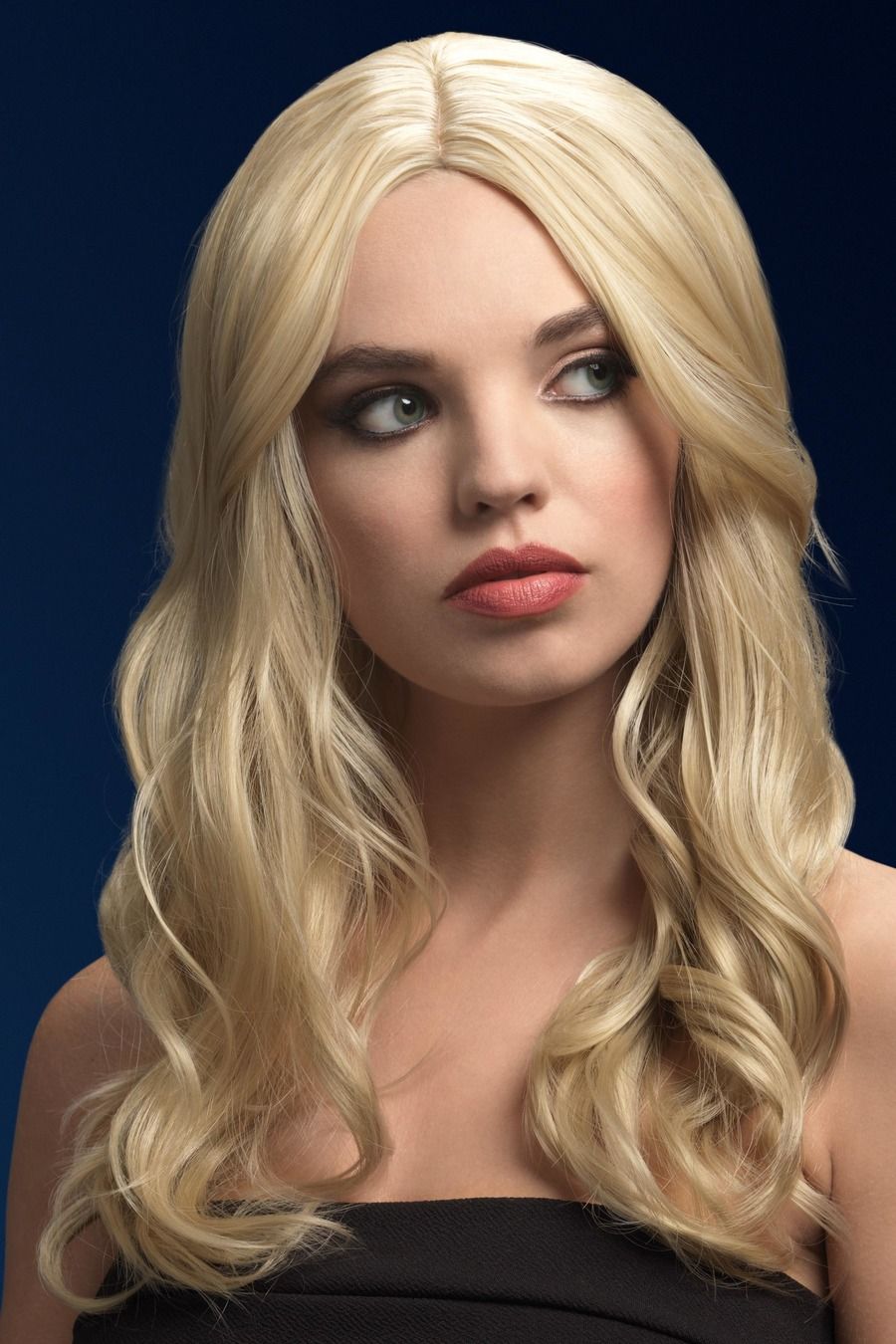 Smiffys Khloe 66cm Lang Wellig Dunkelblondes Cosplay Perücke – Mittelscheitel - Fasnacht24.ch