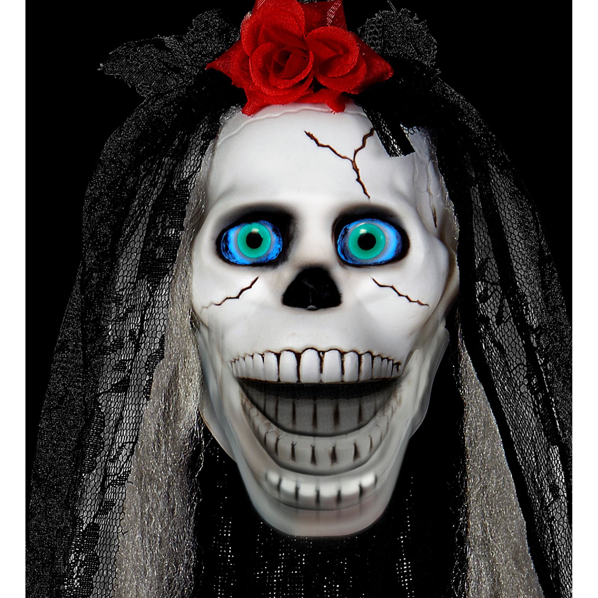 "SPRECHENDE TOTENKOPF BRAUT MIT BLINKENDEN AUGEN & SICH BEWEGENDEM MUND" 80 cm - spricht 3 verschiedene Reime, geräuschaktiviert – Detailansicht