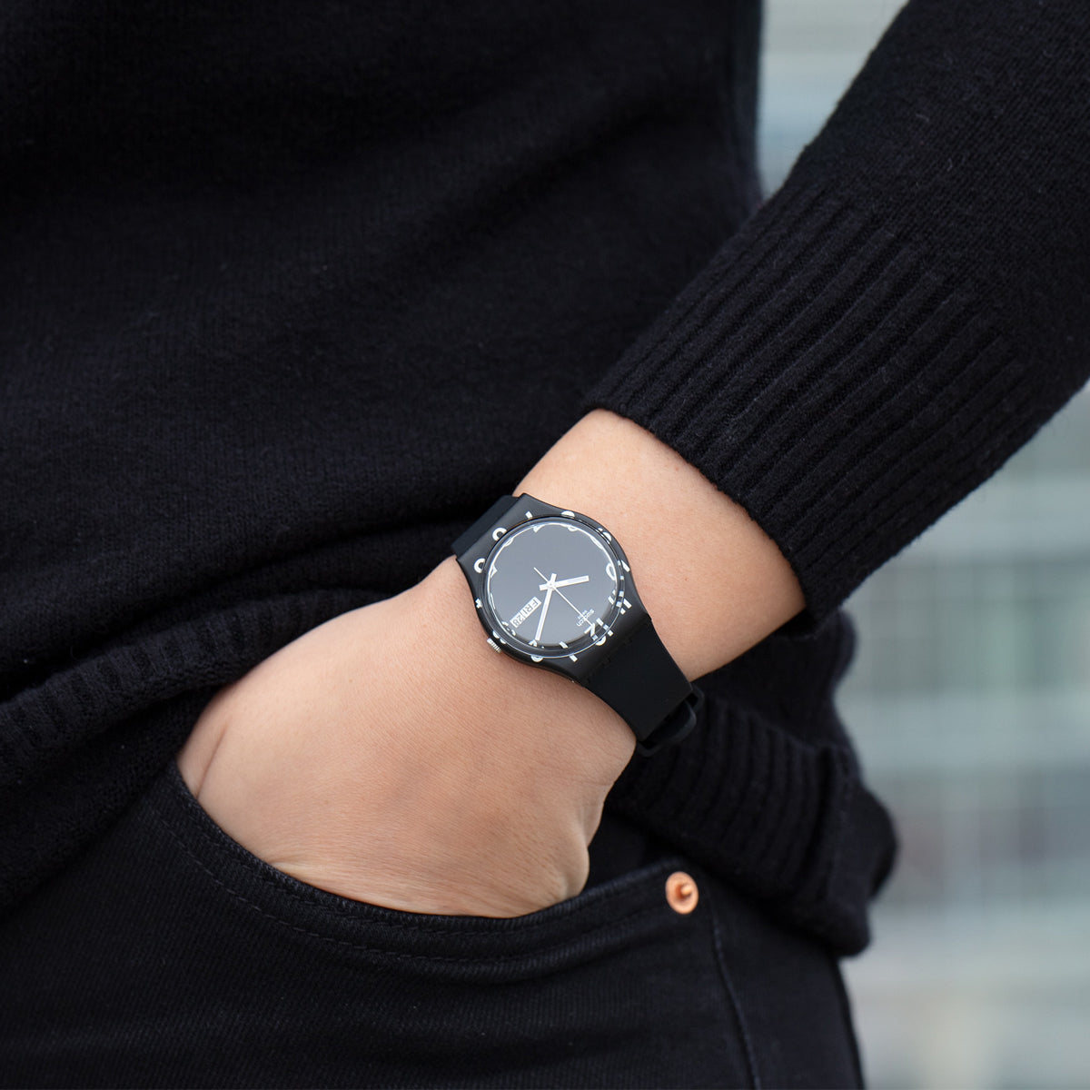 SWATCH OVER BLACK GB757 Day & Date - Armbanduhr 34 mm Schwarz ansicht-5