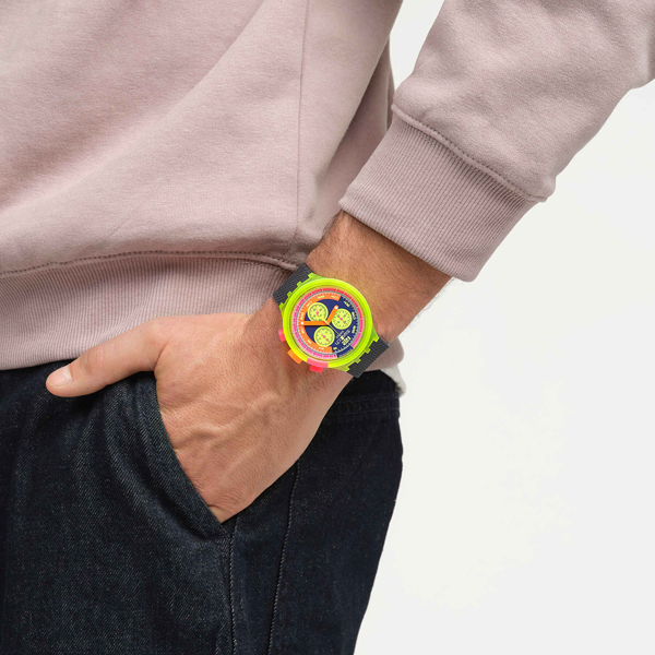 SWATCH SWATCH NEON TO THE MAX SB06J100 Armbanduhr ansicht-4