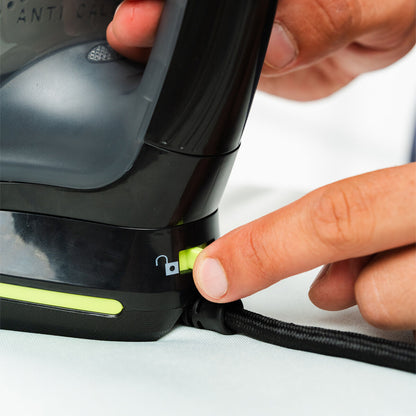 Kabelloses 2-in-1-Dampfbügeleisen Stiron von InnovaGoods mit Ladestation – Verpackung