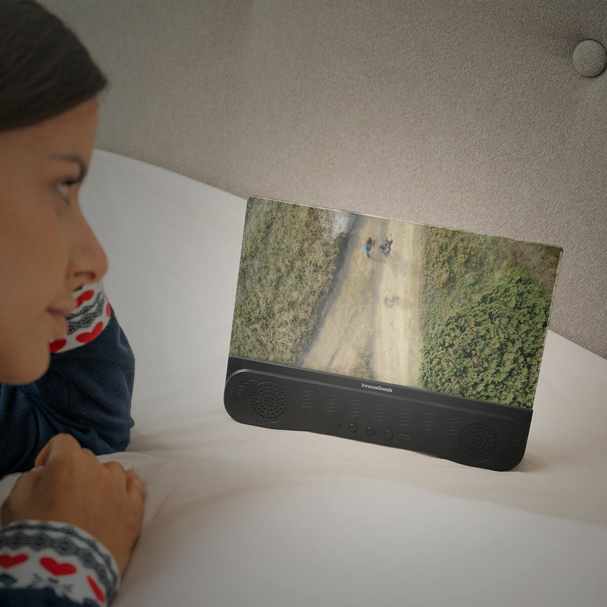 InnovaGoods Screenier wiederaufladbarer Handy-Bildschirmvergrösserer mit Bluetooth-Lautsprecher – Rückansicht