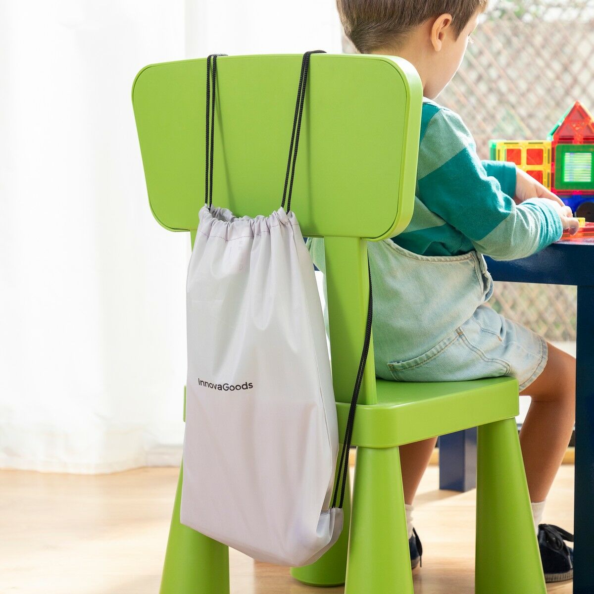 InnovaGoods Archikitt Kinder-Baukasten 85-teilig mit fluoreszierenden Stäben – Seitenansicht