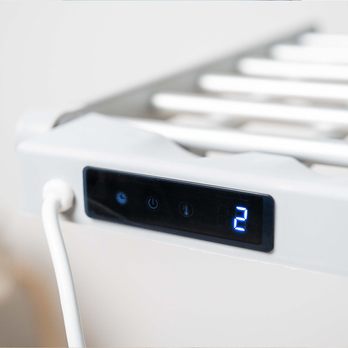 InnovaGoods Warmmat elektrischer Wäscheständer mit 20 beheizten Stäben, faltbaren Flügeln und Touch-Bedienfeld – Ansicht 8
