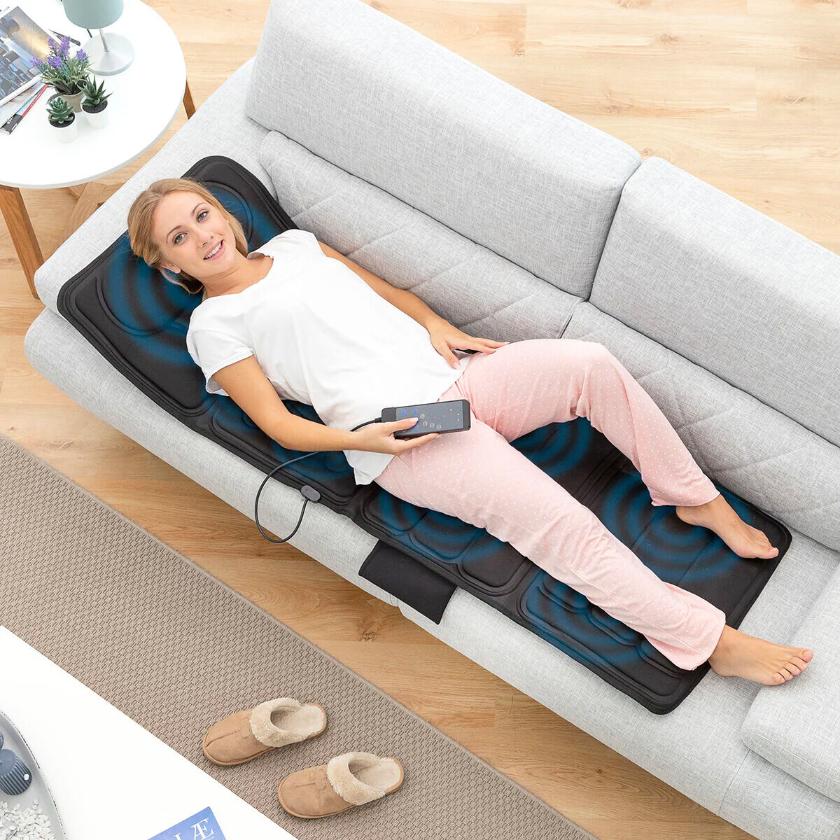 Vibrations-Massagematratze Vhemat InnovaGoods schwarz – Produktansicht