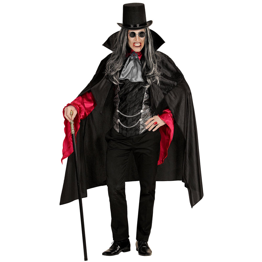 "VAMPIR" (Hemd mit Weste, Jabot mit Medaille, Umhang) – Vorderansicht