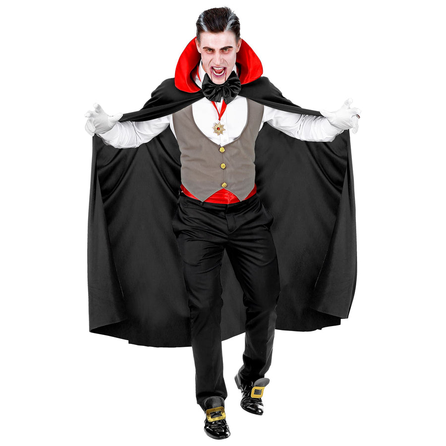 "VAMPIR" (Weste, Kummerbund, Fliege, Kette mit Medaillon, Handschuhe, Umhang) – Vorderansicht